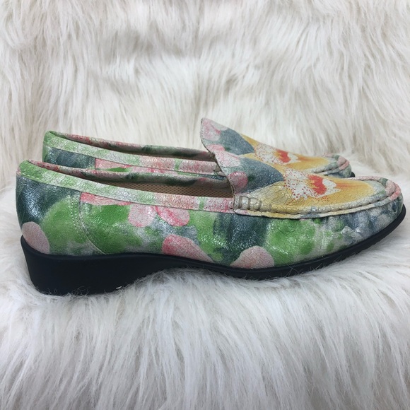 Ara mokassins floral leather shoes. Size 6 - Picture 5 of 8
